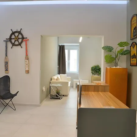 Alekos 2 Netflix, Self Check-in Apartament Ateny